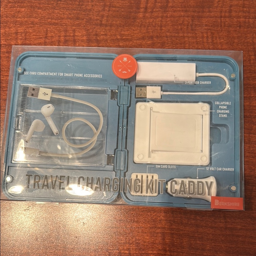 Berkshire Blue and White Travel Charging Kit Caddy